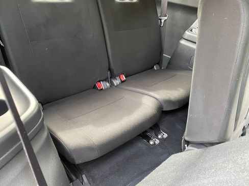 Used 2017 Mitsubishi Outlander ES image 46