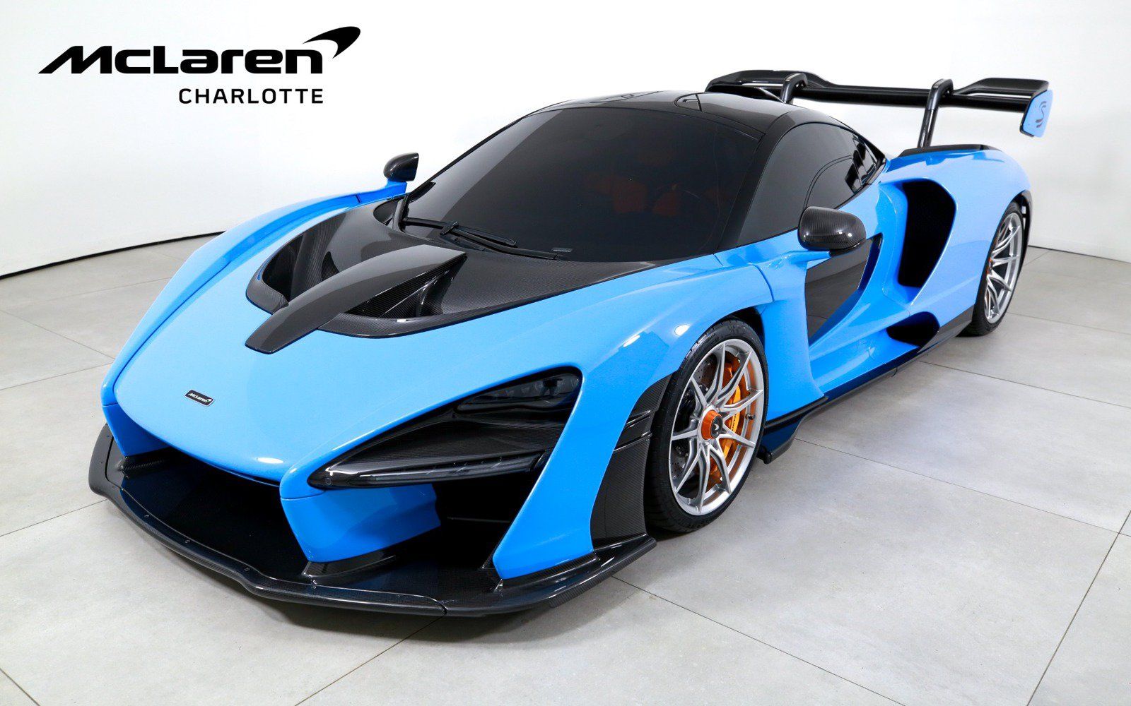 Used 2019 McLaren Senna RWD image 1