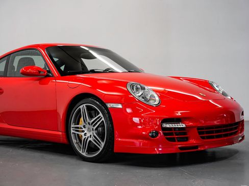 Used 2009 Porsche 911 Turbo AWD/4WD image 39