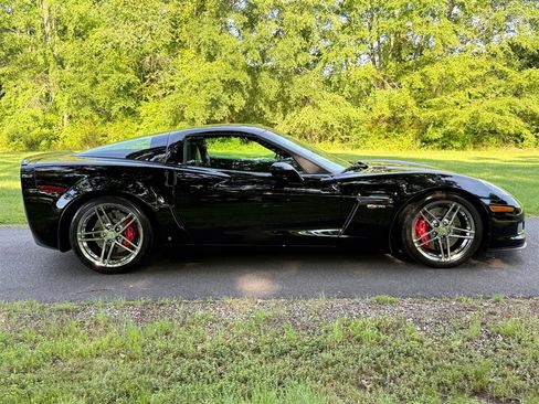 Used 2007 Chevrolet Corvette Z06 RWD image 27