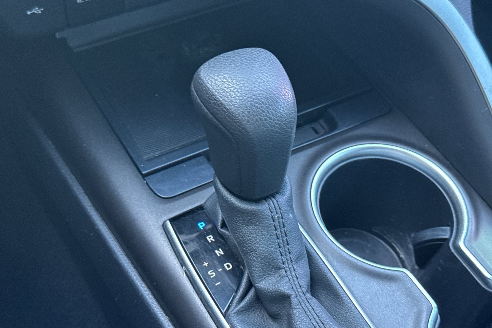 Certified 2022 Toyota Camry LE FWD image 25