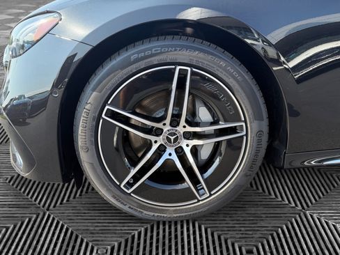 Used 2026 Mercedes-Benz E 350 4MATIC Sedan image 9
