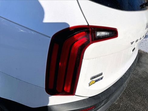 Used 2022 Kia Telluride EX w/ Towing Package image 34