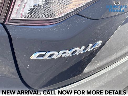 Used 2025 Toyota Corolla LE FWD image 10