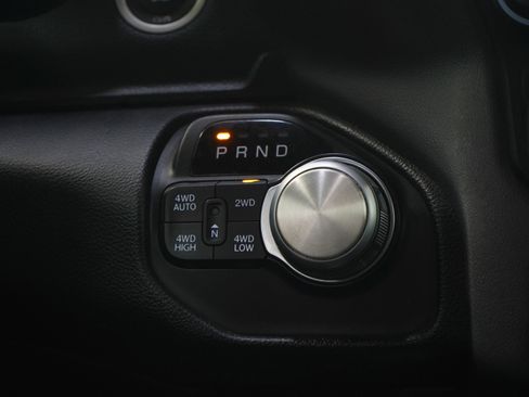 Used 2019 RAM 1500 Sport w/ Level 2 Equipment Group AWD/4WD image 17
