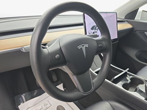 Used 2020 Tesla Model Y Long Range AWD/4WD image 13