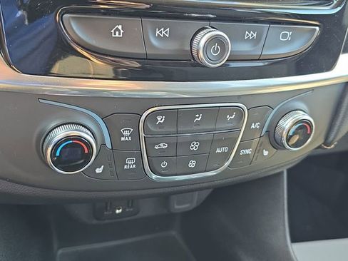 Used 2021 Chevrolet Traverse LT w/ LPO, Floor Liner Package image 16