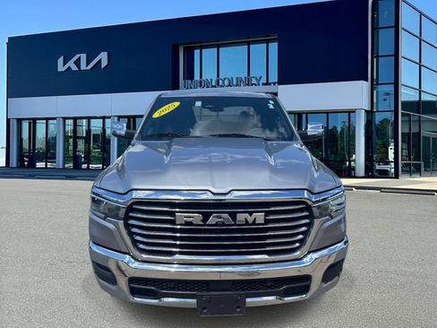 Used 2025 RAM 1500 Laramie AWD/4WD image 6