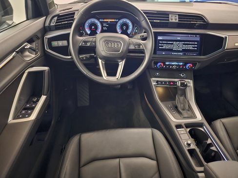 Used 2022 Audi Q3 2.0T Premium Plus w/ Premium Plus Package AWD/4WD image 8