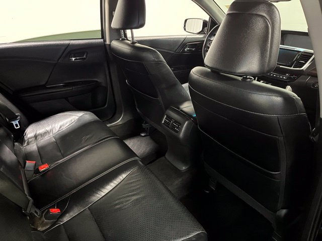 Used 2016 Honda Accord EX-L image 14