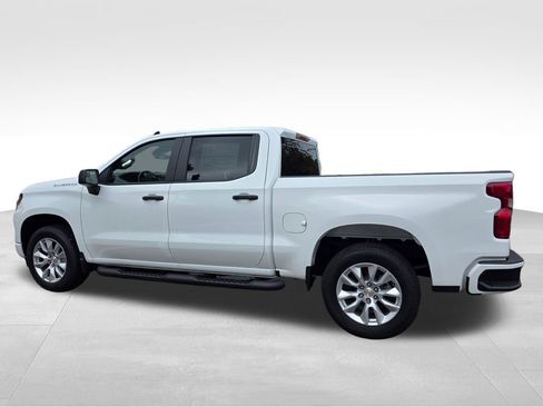 New 2026 Chevrolet Silverado 1500 Custom RWD image 4