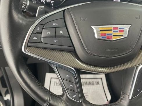 Used 2023 Cadillac XT5 Sportv image 38