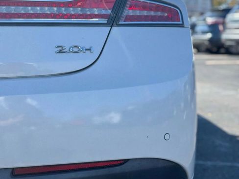 Used 2015 Lincoln MKZ Hybrid w/ Equipment Group 201A Select image 8