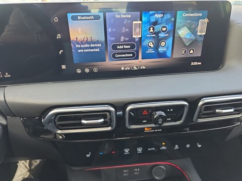 New 2026 Nissan Sentra SV w/ SV Convenience Package image 11