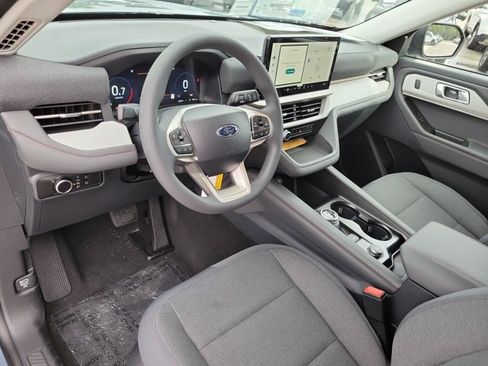 New 2026 Ford Explorer Active RWD image 19