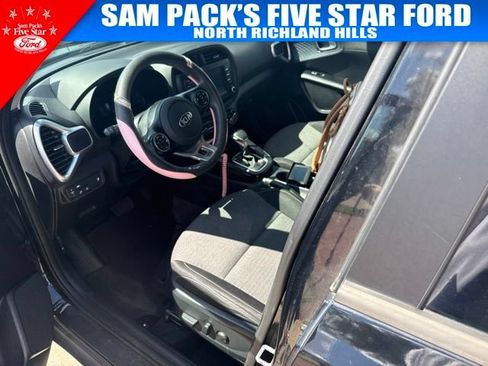 Used 2021 Kia Soul S FWD image 7