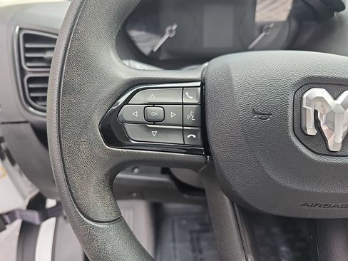 Used 2025 RAM ProMaster 3500 w/ Convenience Group FWD image 17