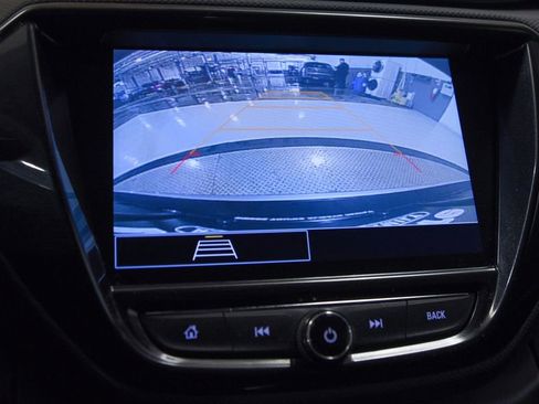 Used 2023 Chevrolet TrailBlazer LT w/ Convenience Package image 19