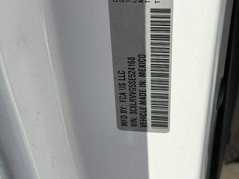 Used 2025 RAM ProMaster 2500 w/ U-Haul Equipment Group FWD image 22