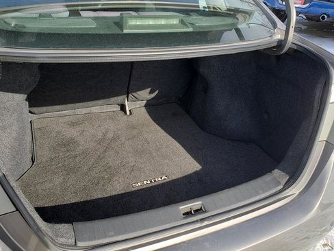 Used 2015 Nissan Sentra SV image 7