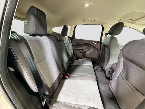 Used 2017 Ford Escape SE w/ SE Cold Weather Package FWD image 27
