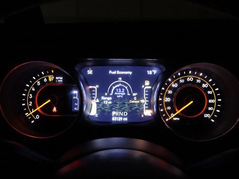 Used 2019 Jeep Wrangler Unlimited Sport S image 30