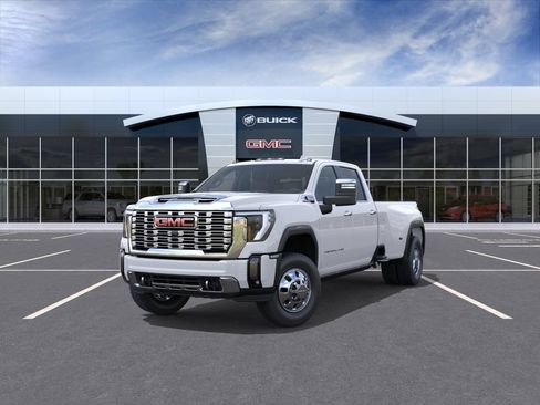 New 2026 GMC Sierra 3500 Denali w/ Denali Reserve Package AWD/4WD image 9