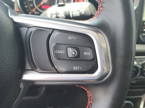 Used 2023 Jeep Wrangler Unlimited Rubicon w/ LED Lighting Group AWD/4WD image 30