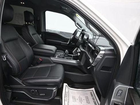Used 2022 Ford F150 Lariat w/ Equipment Group 502A High AWD/4WD image 8