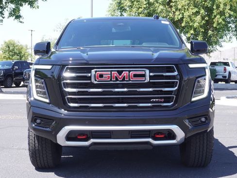 New 2026 GMC Yukon AT4 AWD/4WD image 5