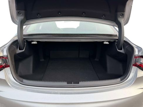 Used 2025 Acura TLX w/ Technology Package image 9