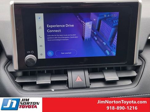 Used 2025 Toyota RAV4 XLE w/ Convenience Package FWD image 18