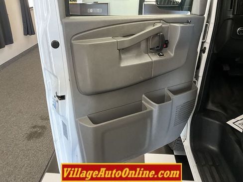 Used 2020 Chevrolet Express 2500 w/ Driver Convenience Package RWD image 11