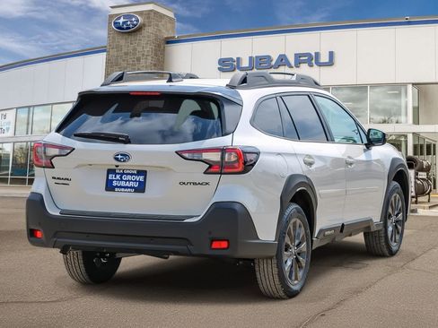 New 2025 Subaru Outback Onyx Edition image 4