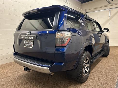 Used 2023 Toyota 4Runner TRD Off-Road Premium w/ Off Road Premium Plus Package AWD/4WD image 2