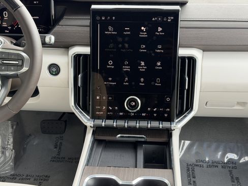 New 2026 GMC Acadia Denali w/ Super Cruise Package image 26