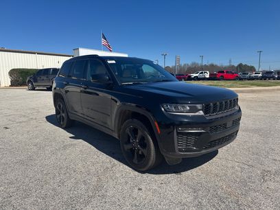New 2026 Jeep Grand Cherokee Limited w/ Limited Altitude Package