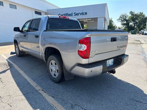 Used 2021 Toyota Tundra SR5 w/ Convenience Package AWD/4WD image 4