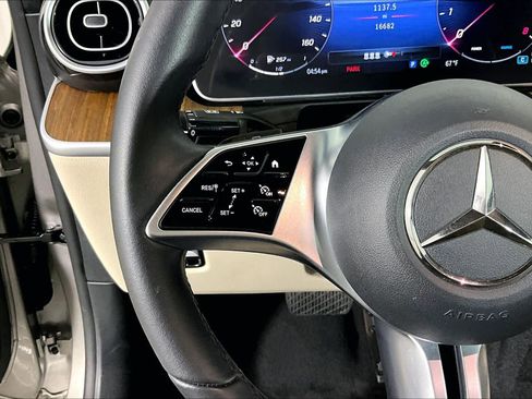 Used 2024 Mercedes-Benz C 300 Sedan image 22