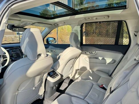 Used 2024 Volvo XC90 B6 Ultimate image 25
