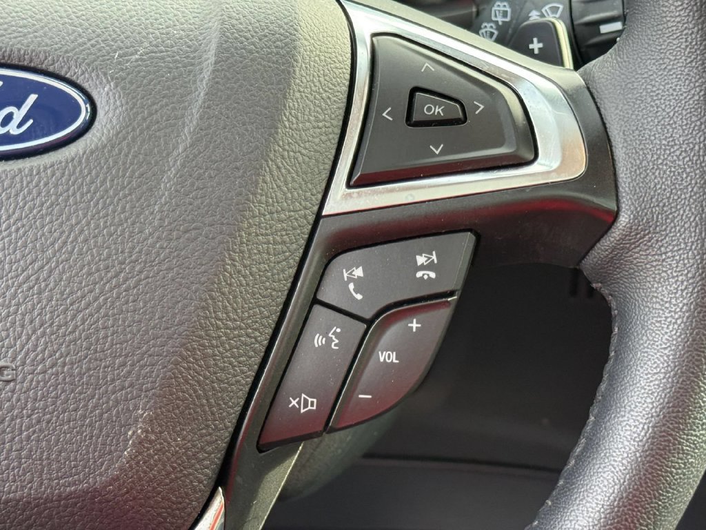Used 2024 Ford Edge SEL w/ Convenience Package AWD/4WD image 21