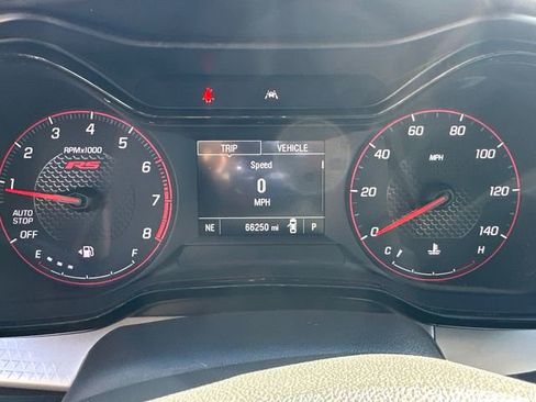 Used 2024 Chevrolet Trax RS w/ Driver Confidence Package FWD image 24