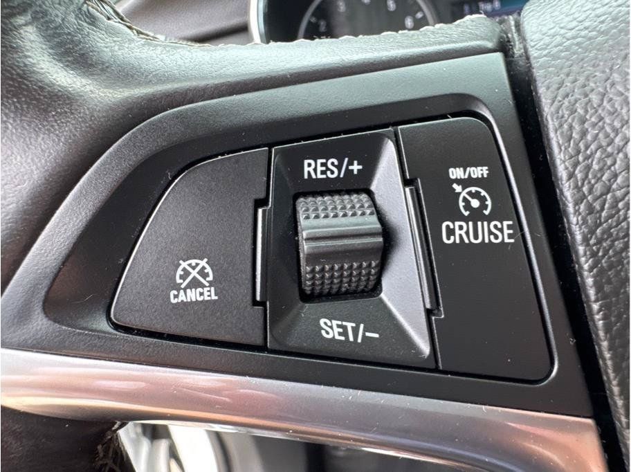 Used 2019 Buick Encore Essence AWD/4WD image 16