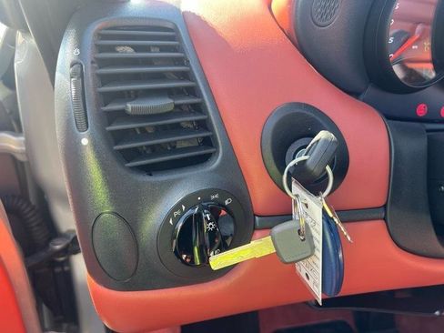 Used 1999 Porsche Boxster image 20