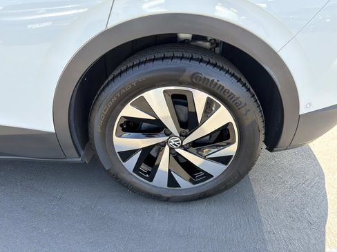 Certified 2023 Volkswagen ID.4 Pro RWD image 5