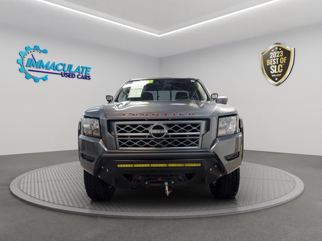 Used 2022 Nissan Frontier SV AWD/4WD image 8