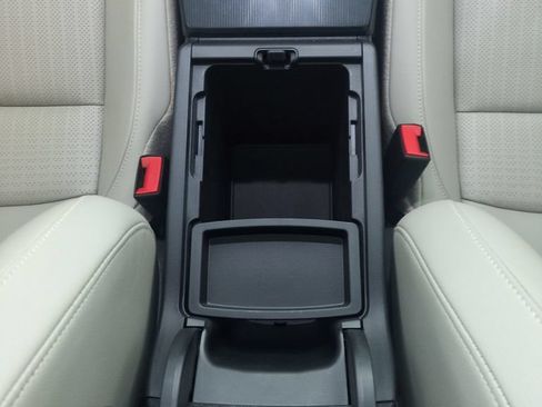 Certified 2024 Honda Civic Touring image 29