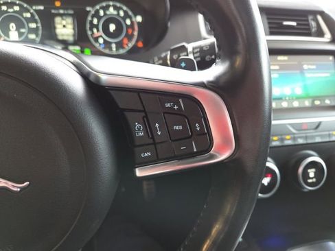 Used 2018 Jaguar E-PACE R-Dynamic HSE image 55