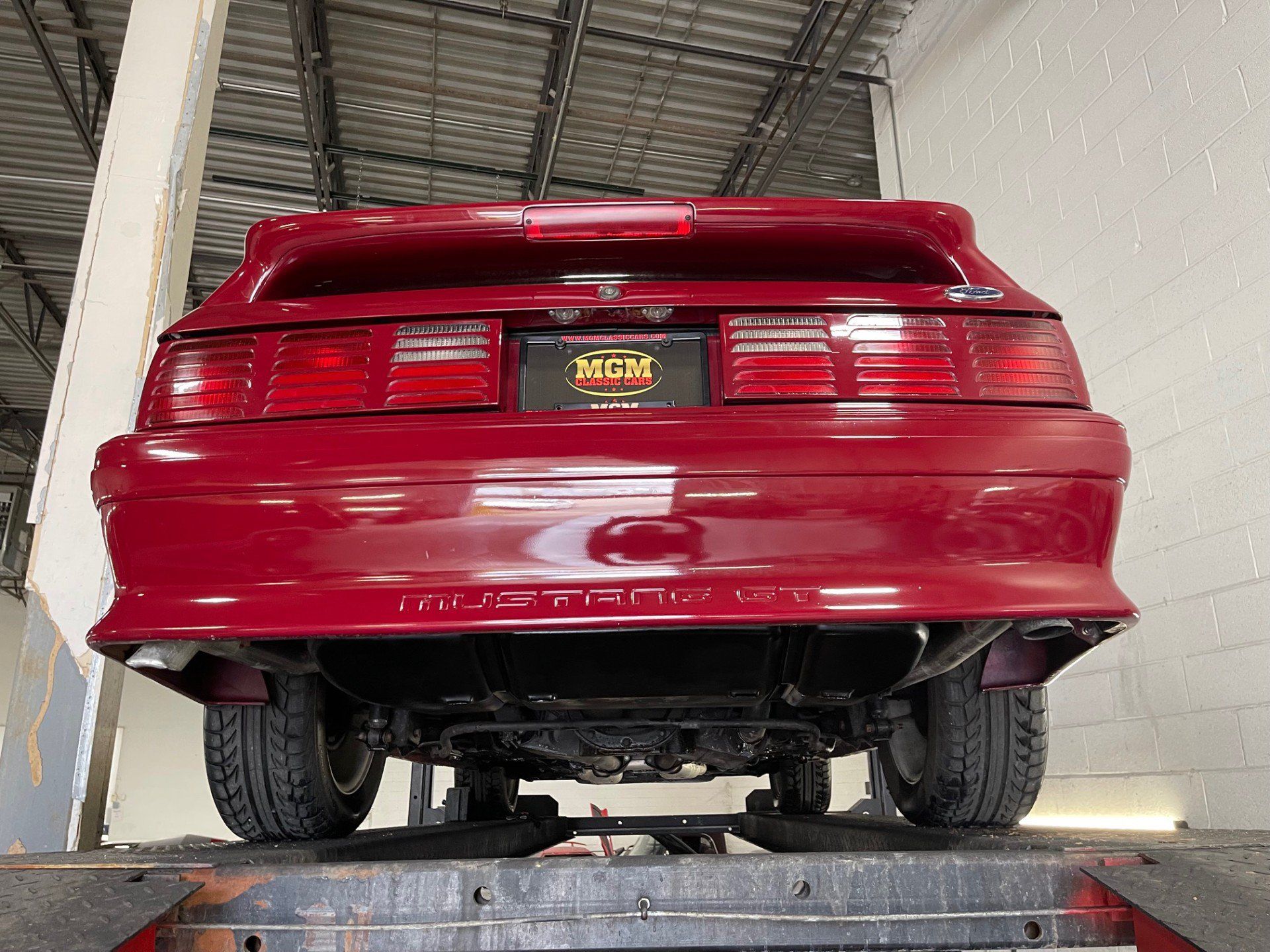 Used 1990 Ford Mustang GT RWD image 85