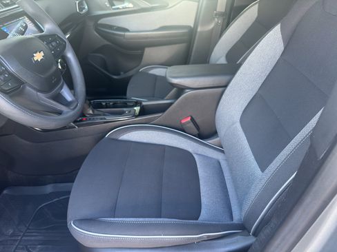 Used 2023 Chevrolet TrailBlazer LT w/ Convenience Package image 4